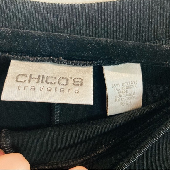 CHICO’S TRAVELLERS Sz 1 Slinky Packable No Wrinkle Trumpet Elastic Waist Skirt - Picture 4 of 6